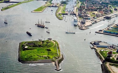 Vergaderfort op een eiland Vergaderfort op een eiland