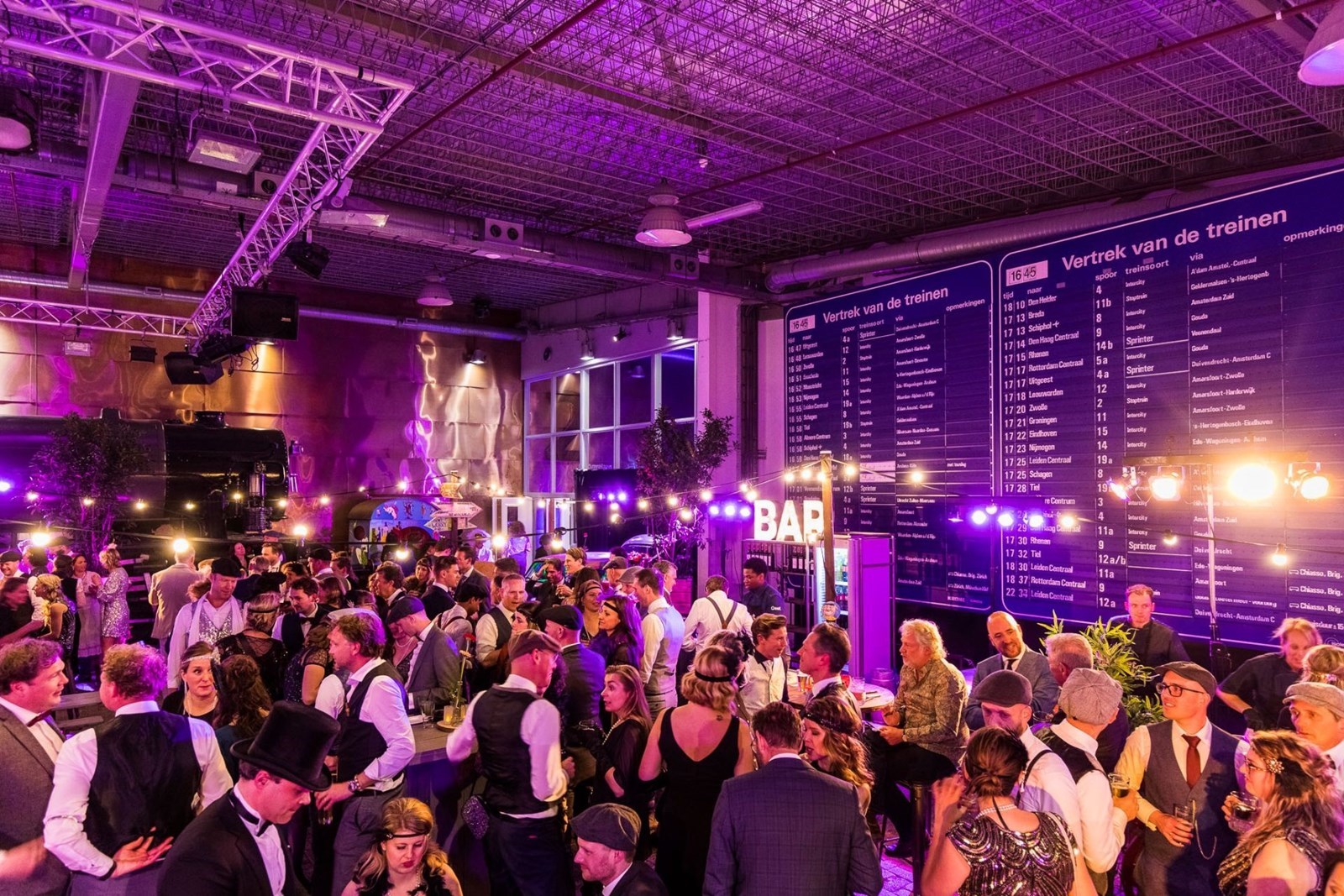 Orgineel vergaderen in het Spoorwegmuseum in Utrecht