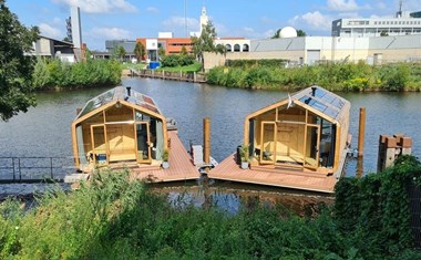 Bijzonder vergaderen in Den Bosch op een Wikkelboat Bijzonder vergaderen in Den Bosch op een Wikkelboat