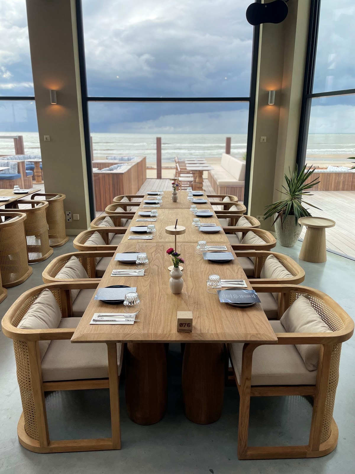 Vergaderen op het strand: Luxe zalen met Zeezicht