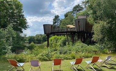 Vergaderen in een Boomhut Vergaderen in een Boomhut