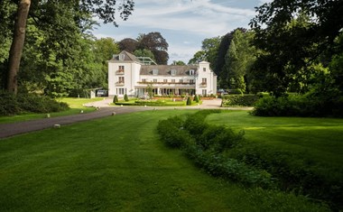 Vergaderen op een landgoed met een 4-sterren+ hotel Vergaderen op een landgoed met een 4-sterren+ hotel