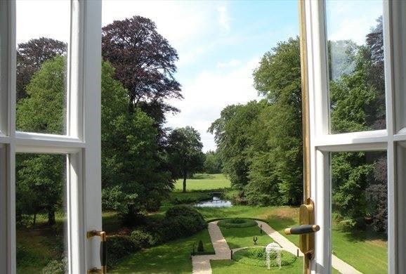 Vergaderen op een landgoed met een 4-sterren+ hotel