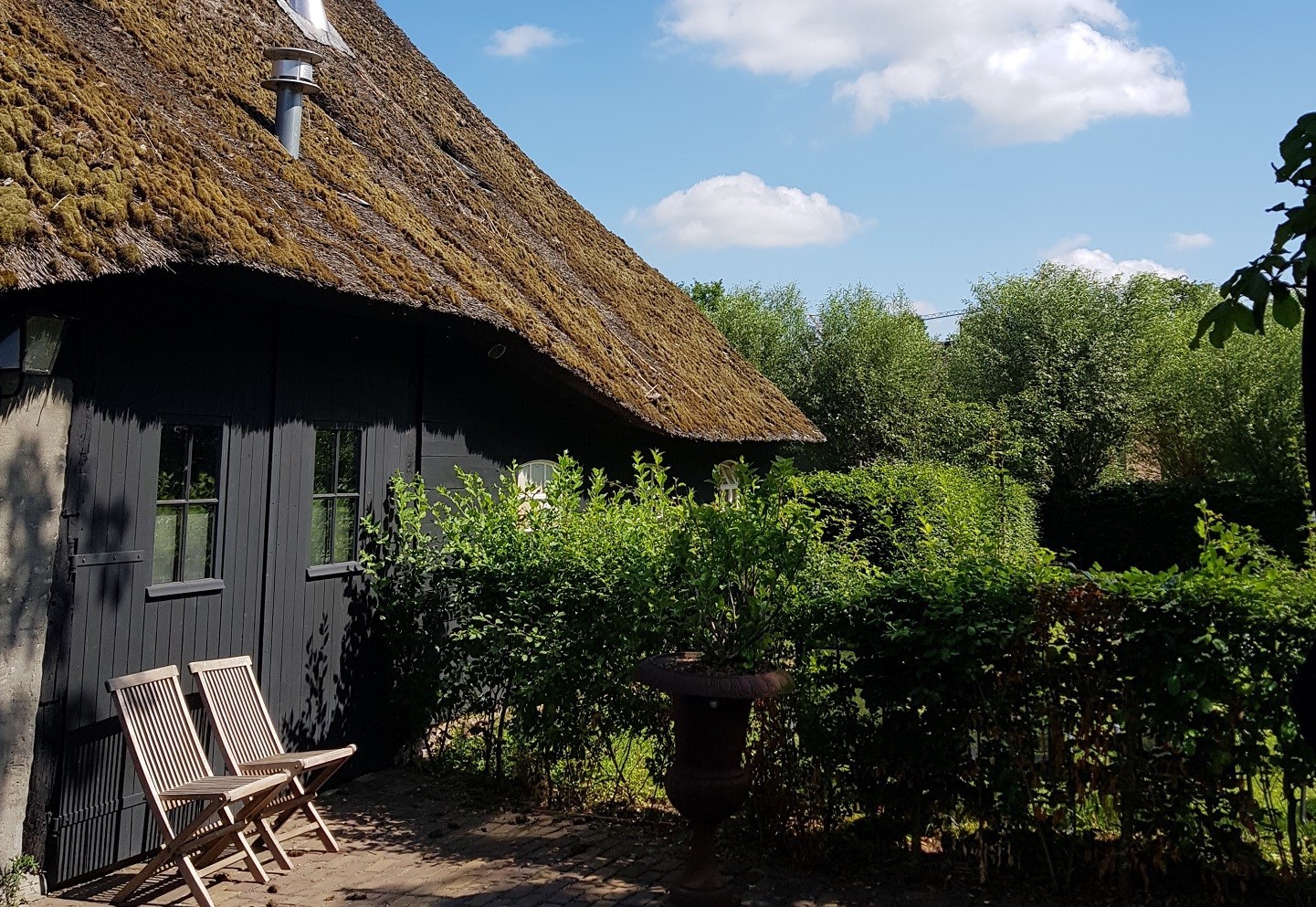 Eeuwenoude boerderij in natuurgebied het Groene Woud