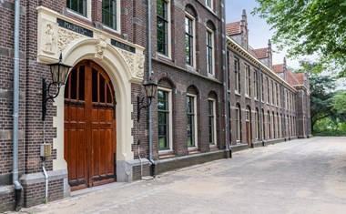 Vergaderen in de Mauritskazerne Vergaderen in de Mauritskazerne