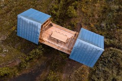 Unieke vergadercabin met uitschuifbare glazen en houten schillen gelegen in één van de grootste vlinderidylles van Nederland. Unieke vergadercabin met uitschuifbare glazen en houten schillen gelegen in één van de grootste vlinderidylles van Nederland.