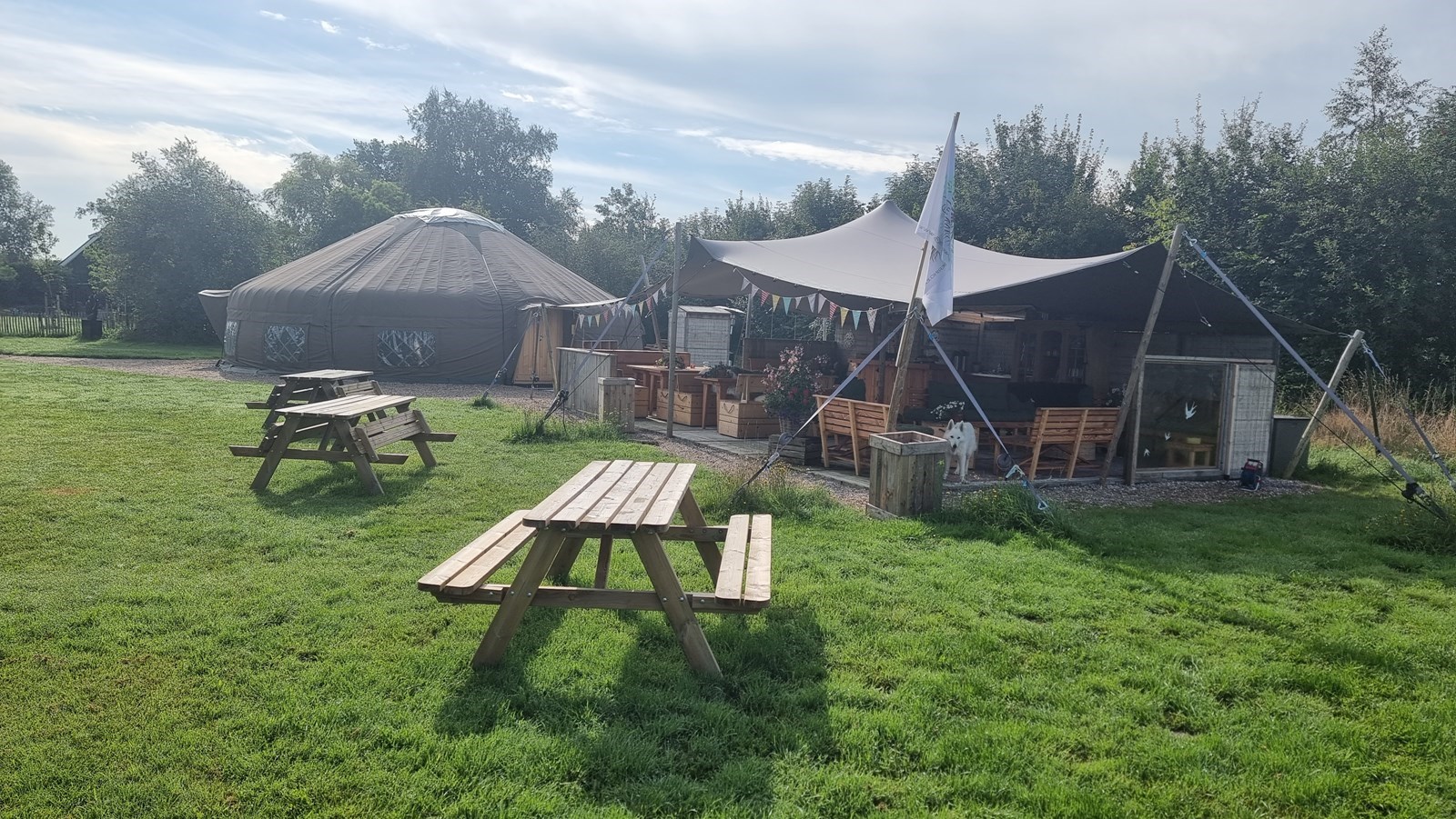 Vergaderen in een Kirgizische Yurt, uniek in Nederland