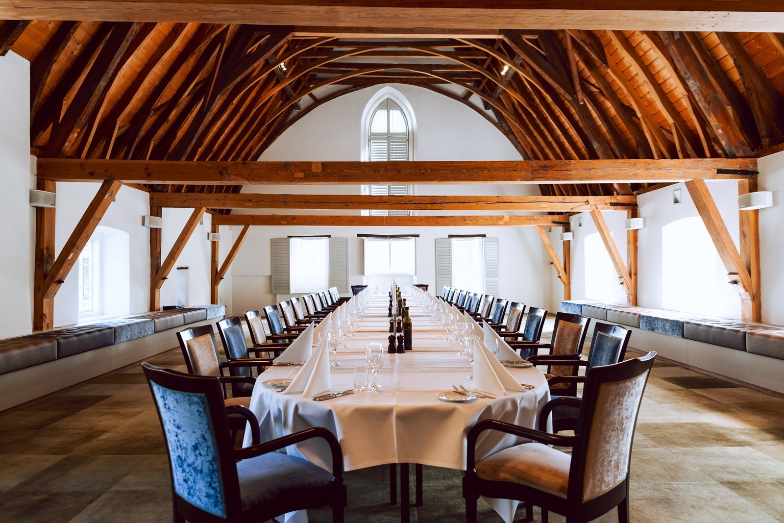 Vergaderen in een voormalig 14e eeuws klooster in het centrum van Utrecht