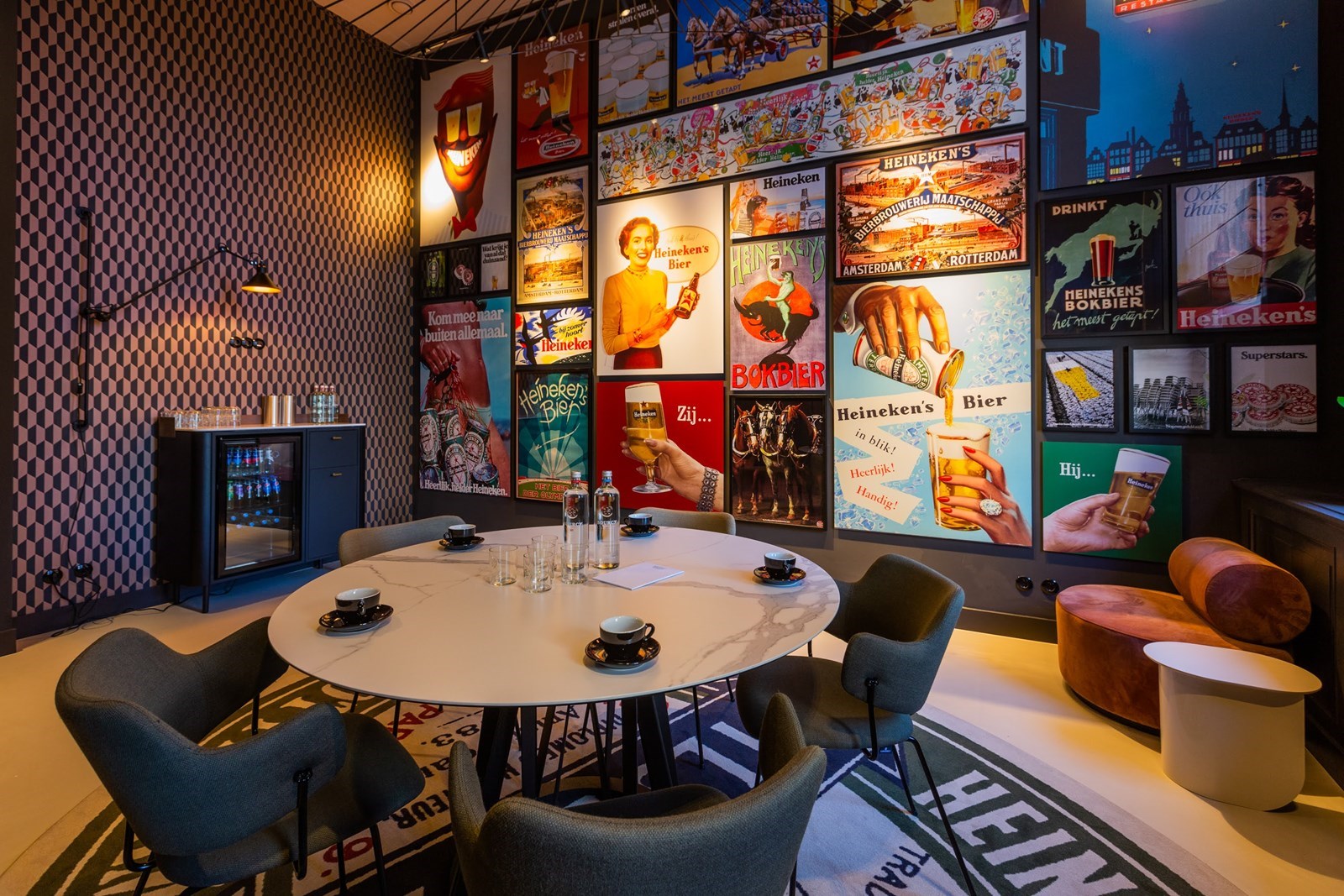 Vergaderen in het Heineken Gebouw in Rotterdam