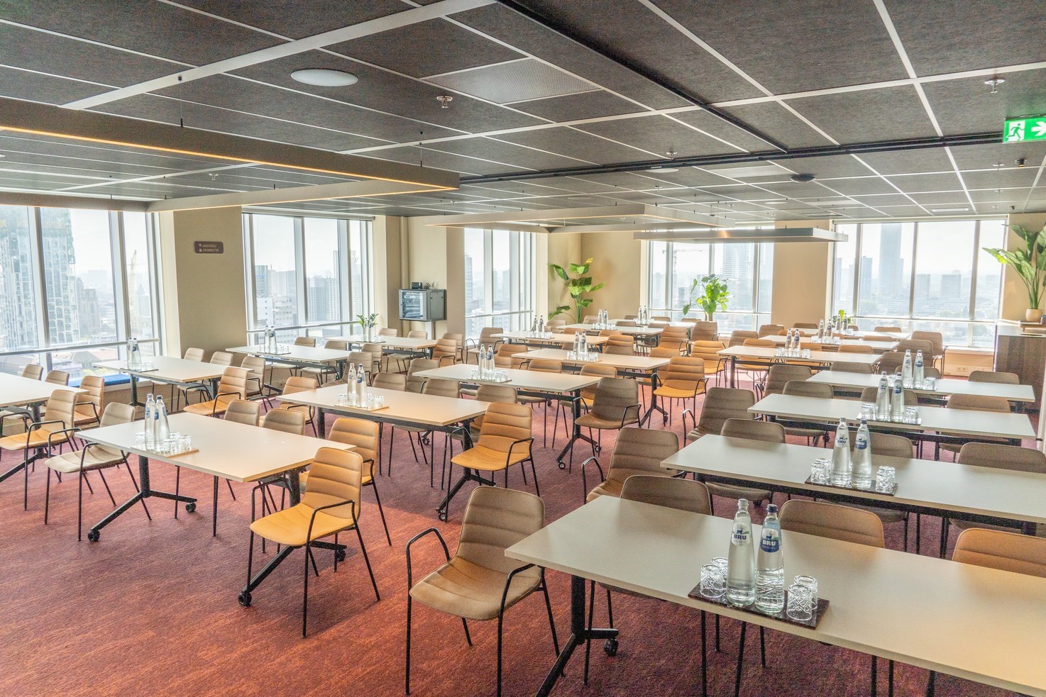 Vergaderen met het mooiste uitzicht over Rotterdam