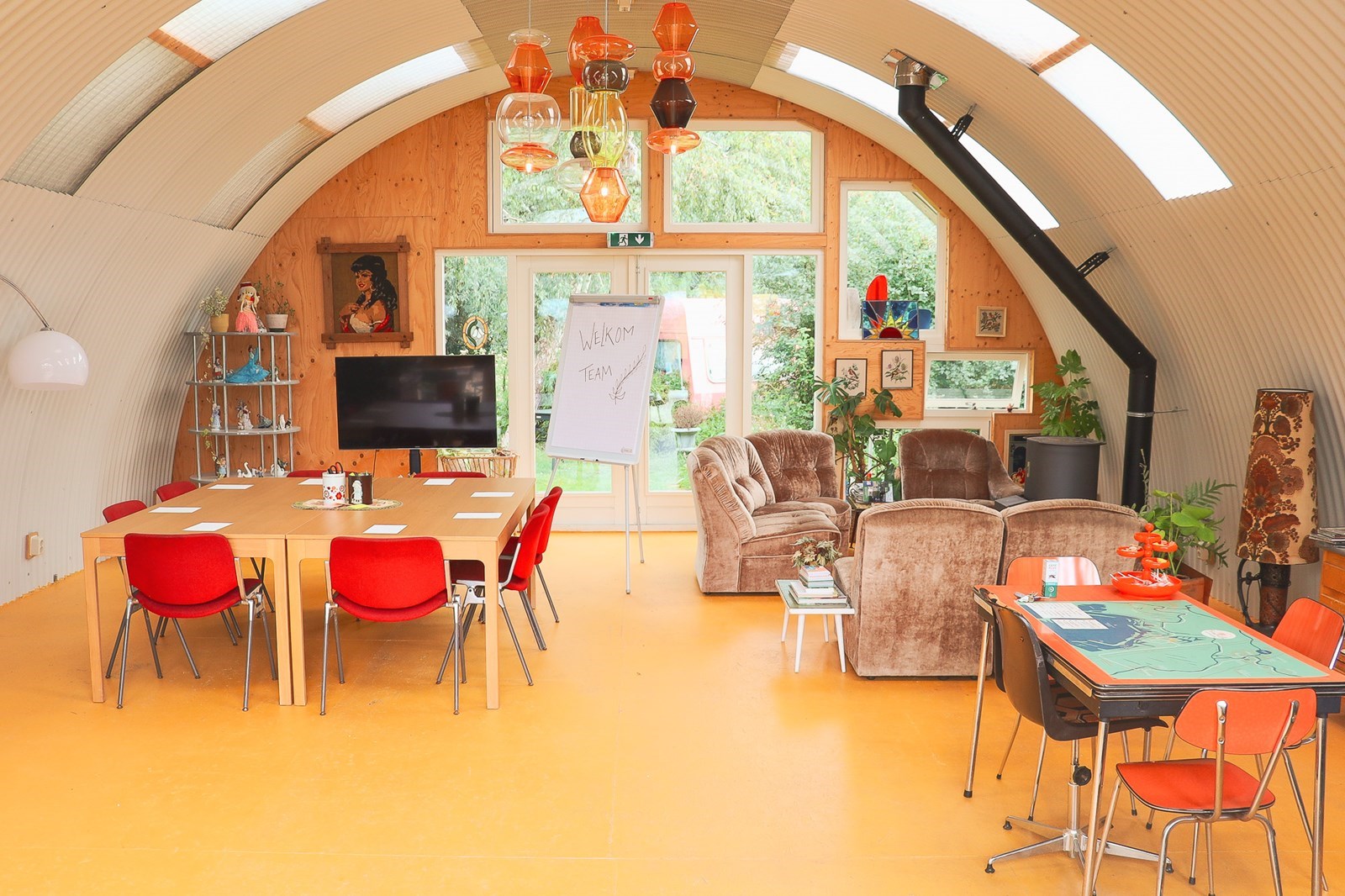 Vergaderen in een vrolijk Tuinhotel aan de Vinkeveense Plassen