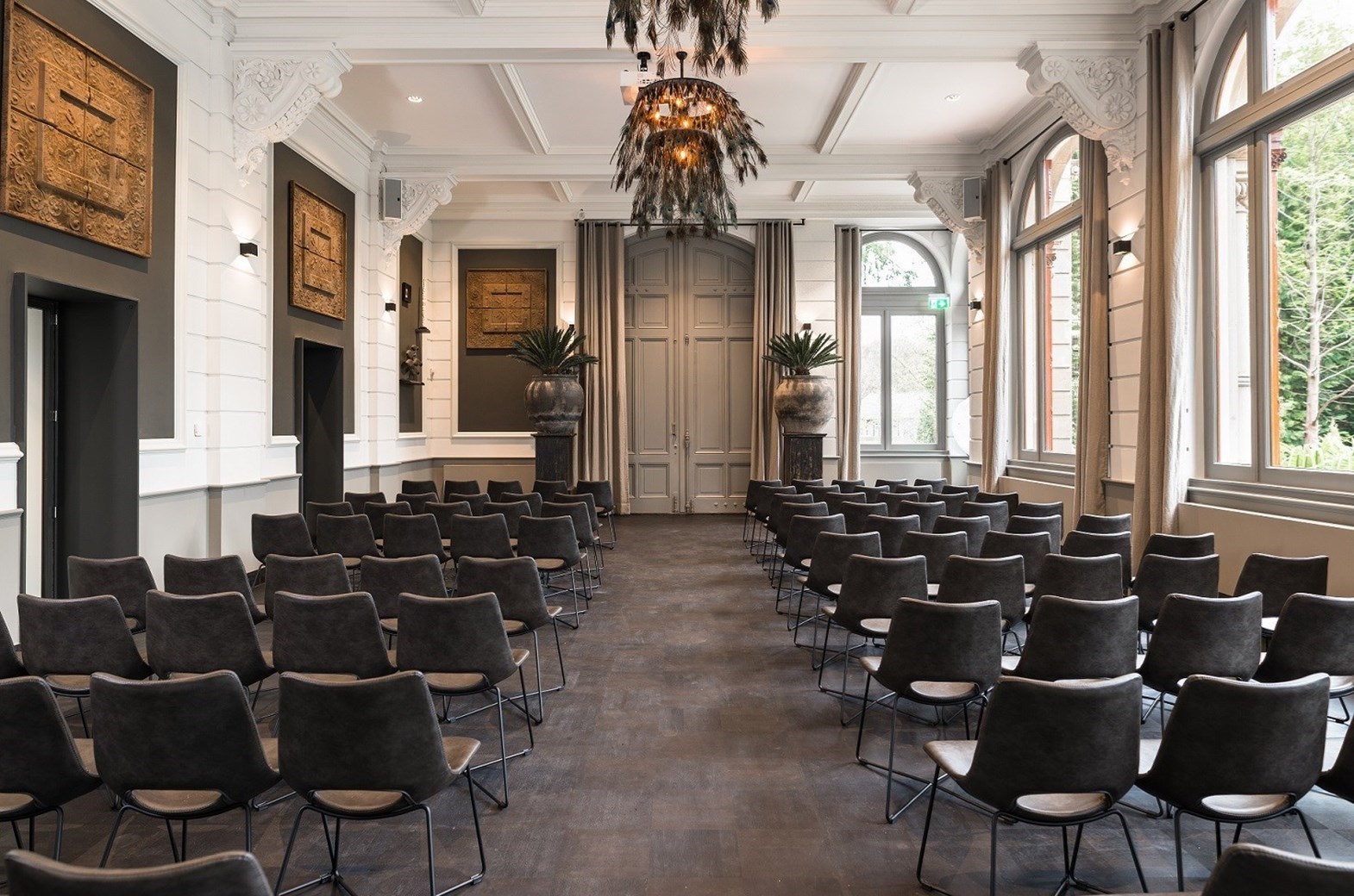 Vergaderen in een 19-eeuwse Oranjerie