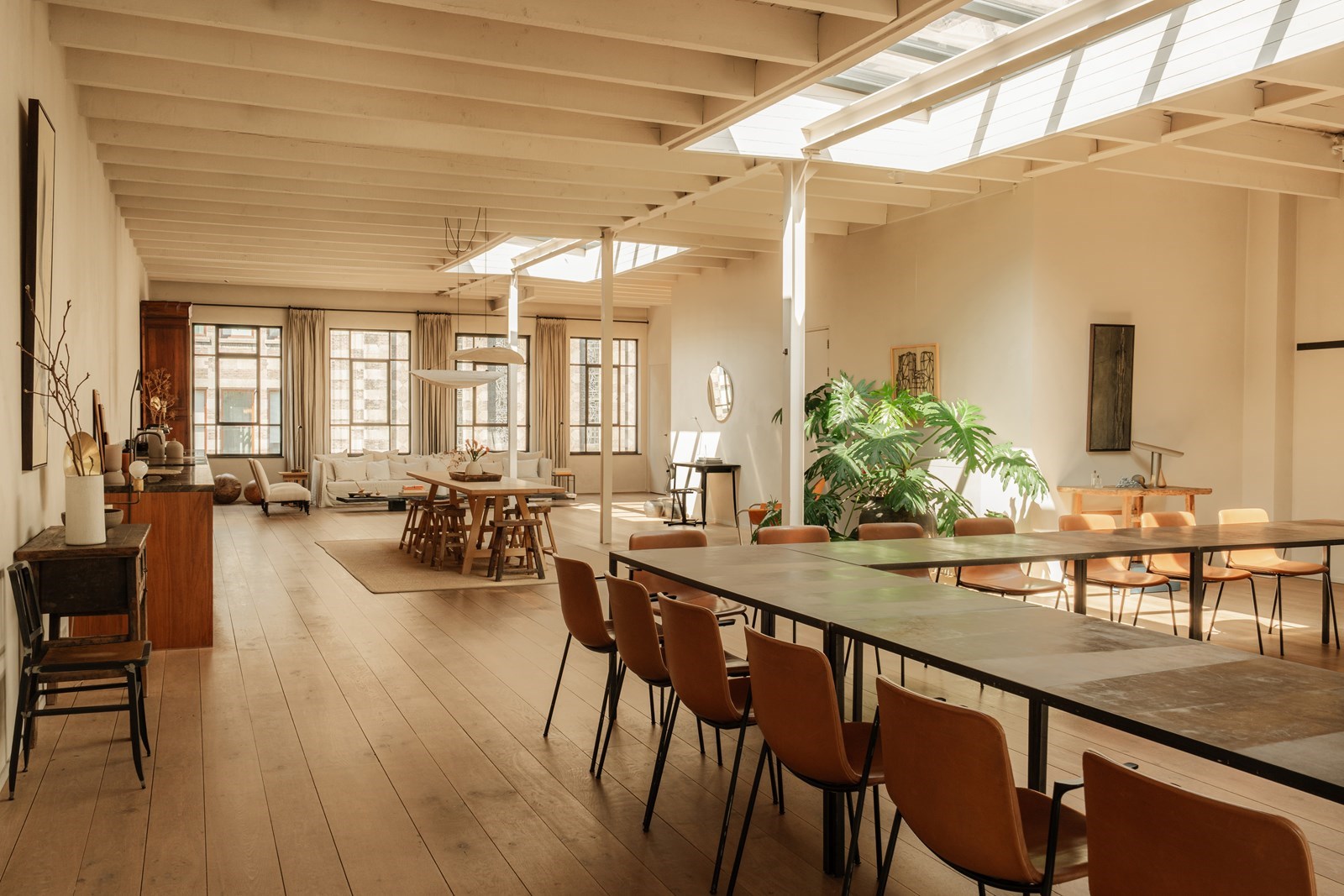 Vergaderen in een Atelier in de beroemde Gouden Bocht