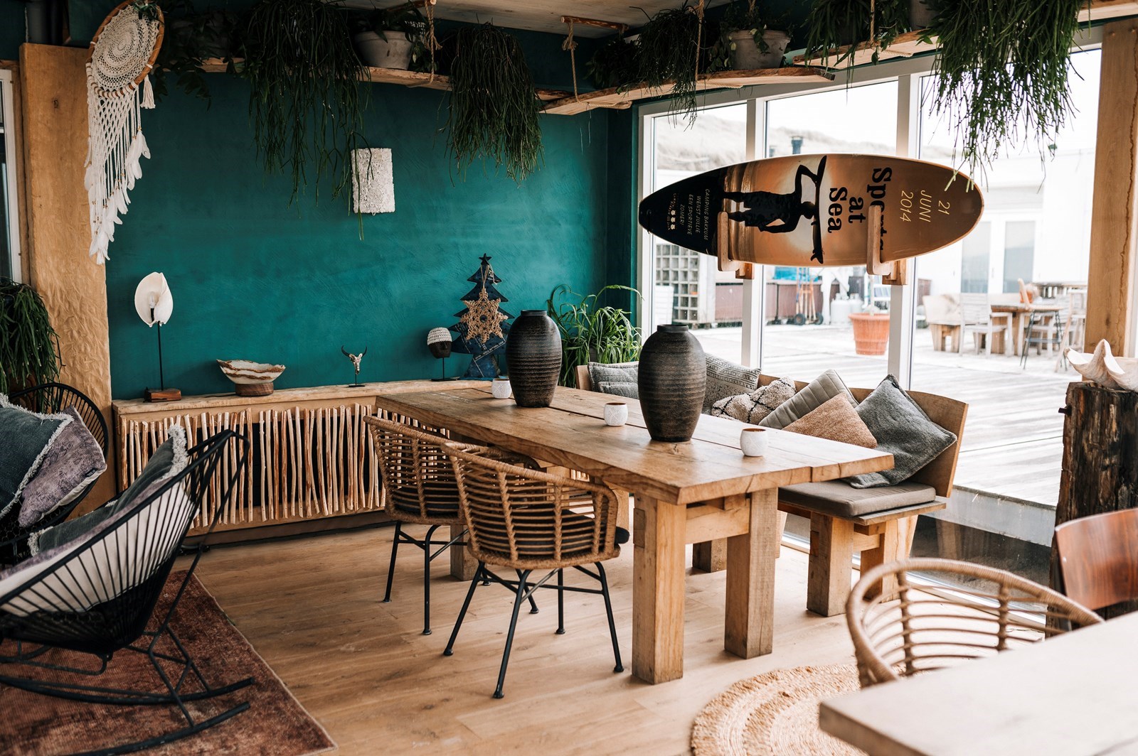 Vergaderen met prachtig uitzicht over strand en de zee
