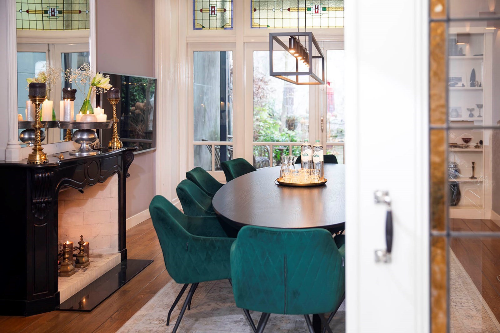 Vergaderen in een monumentaal grachtenpand met besloten stadstuin in Haarlem