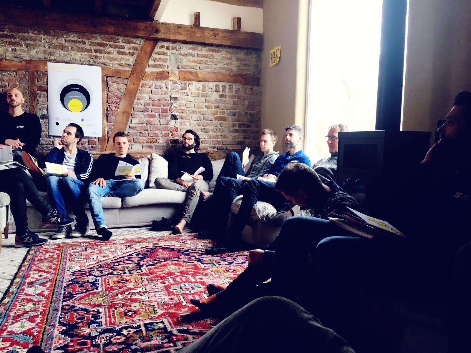 Vergaderen in een eeuwenoude Zuid Limburgse vakwerkboerderij