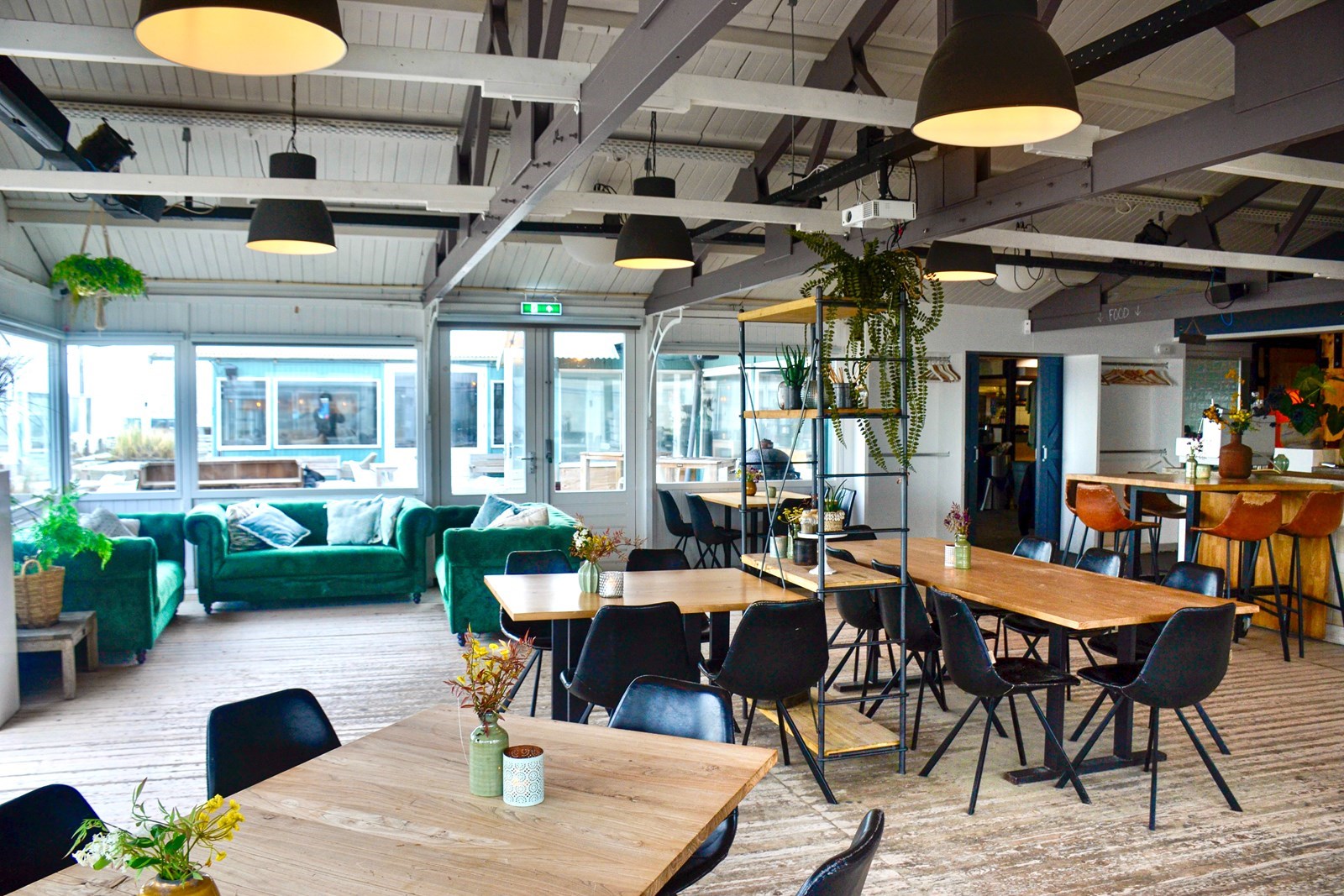 Vergaderen aan zee vlakbij Amsterdam en met gratis parkeerplek