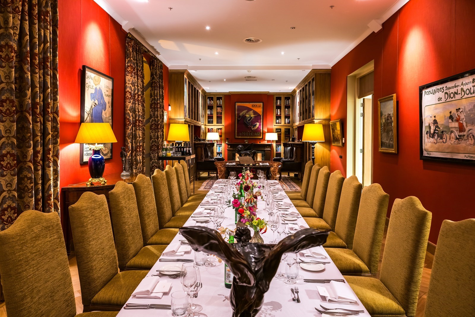 Bijzondere vergaderlocatie in een Automuseum