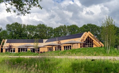 Vergaderen in een Proeflokaal van een bierbrouwerij op het meest biodiverse stuk van Nationaal Park Utrechtse Heuvelrug Vergaderen in een Proeflokaal van een bierbrouwerij op het meest biodiverse stuk van Nationaal Park Utrechtse Heuvelrug