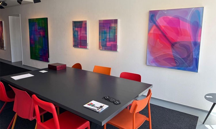 Vergaderen tussen de kunst op het Noordereiland in Rotterdam