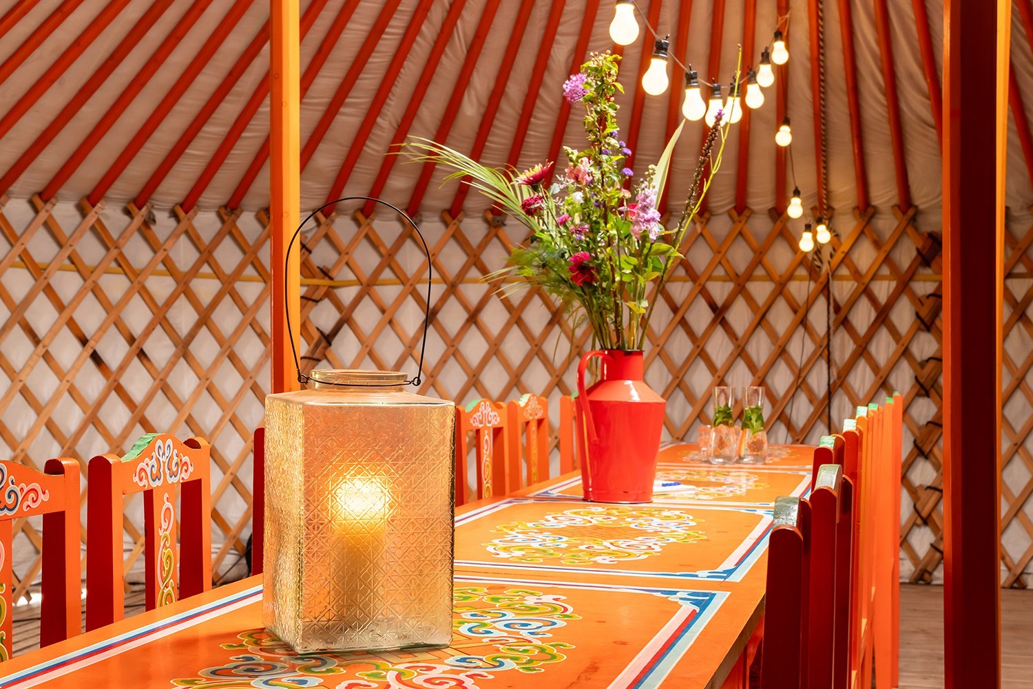 Vergaderen in een Mongoolse Yurt