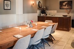 Vergaderen in de historische huiskamer van Abcoude Vergaderen in de historische huiskamer van Abcoude