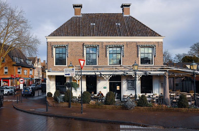 Vergaderen in de historische huiskamer van Abcoude Vergaderen in de historische huiskamer van Abcoude