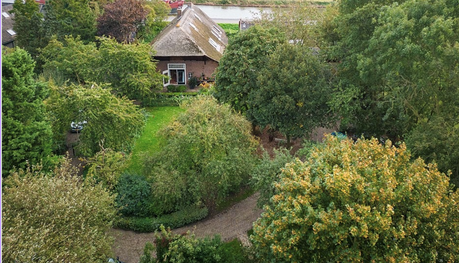 Origineel vergaderen en overnachten in een monumentale boerderij