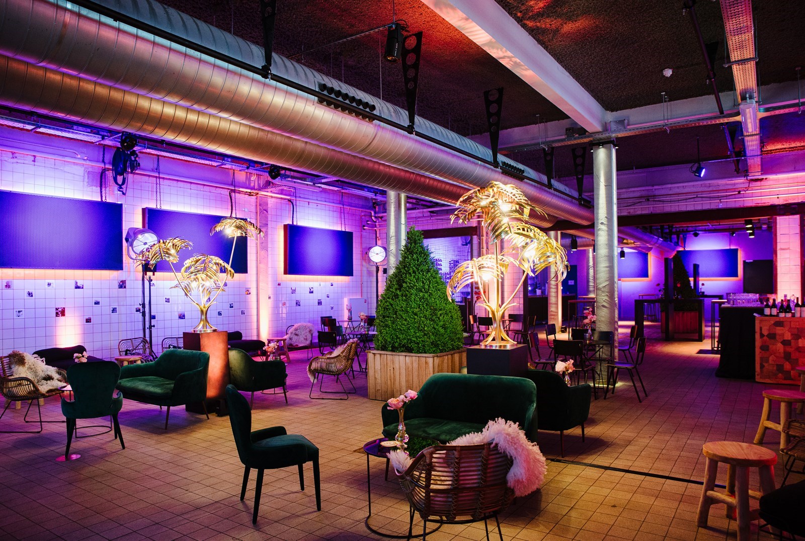 Origineel vergaderen in de Werkspoorkathedraal