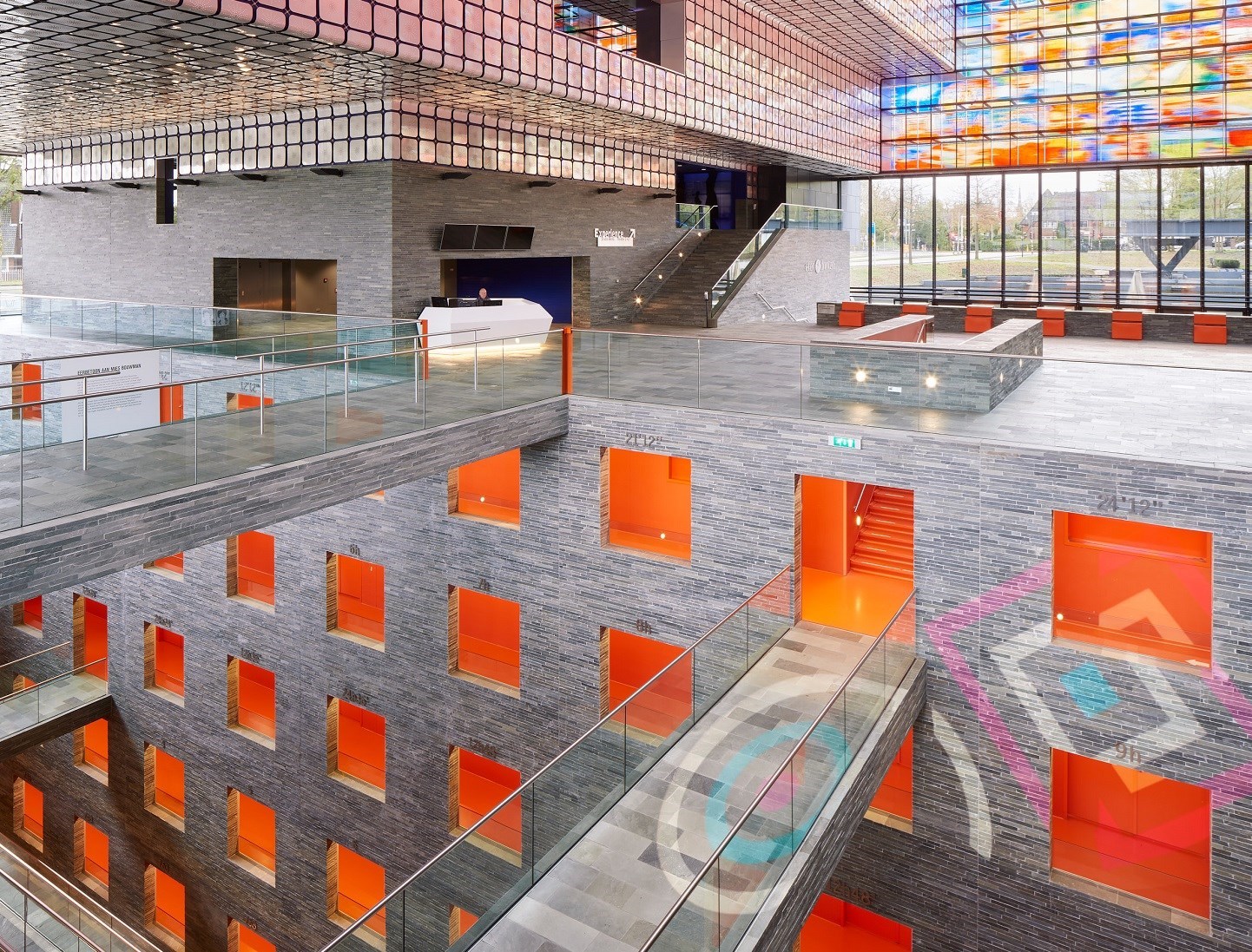 Vergaderen bij Beeld & Geluid in Hilversum