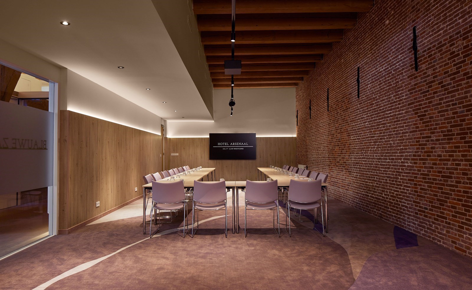 Origineel vergaderen in Het Arsenaal van Delft