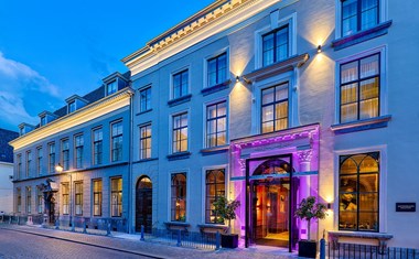 Vergaderen en overnachten in een voormalig klooster Vergaderen en overnachten in een voormalig klooster