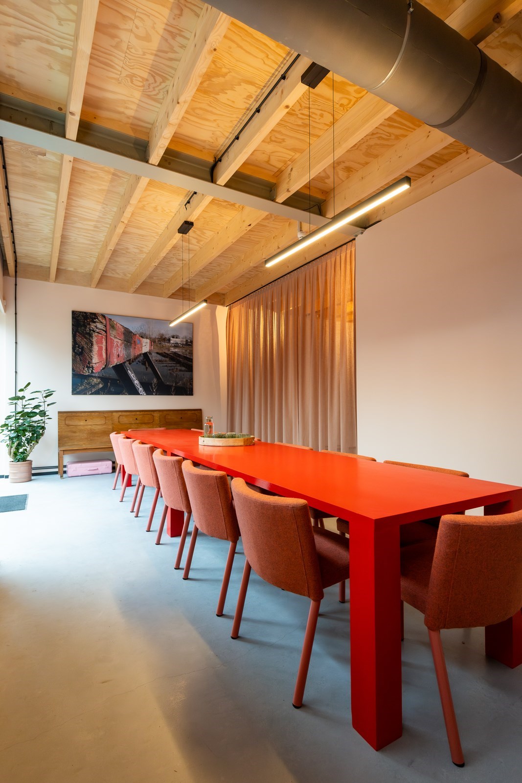 Origineel vergaderen op een industriële erfgoedlocatie in Utrecht