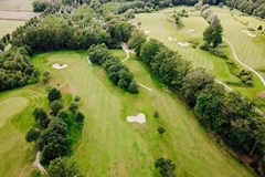 Vergaderen in een 17e-eeuws kasteel met een eigen 9-holes golfbaan Vergaderen in een 17e-eeuws kasteel met een eigen 9-holes golfbaan