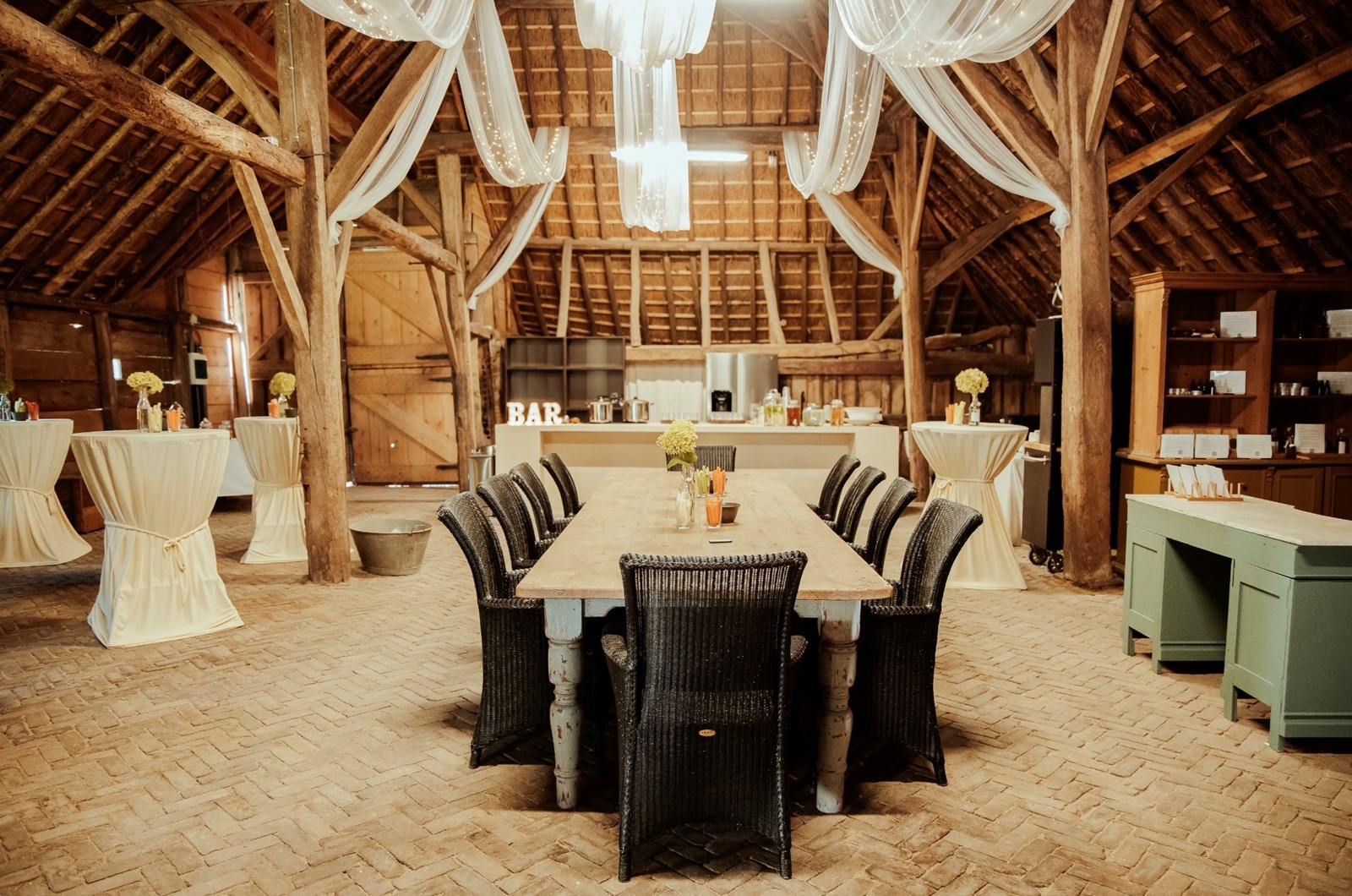 Origineel vergaderen in een monumentale Vlaamse schuur uit de jaren 1700