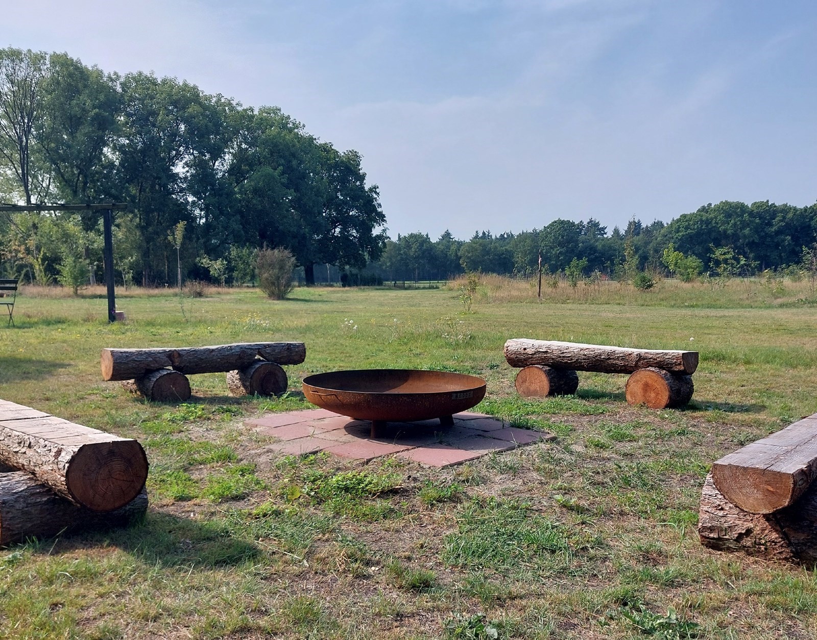 Origineel vergaderen in een theetuin in de natuur aan de zuidkant van Breda