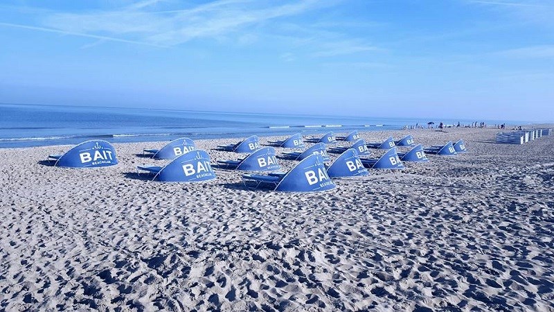 Vergaderen op het strand van Wassenaar