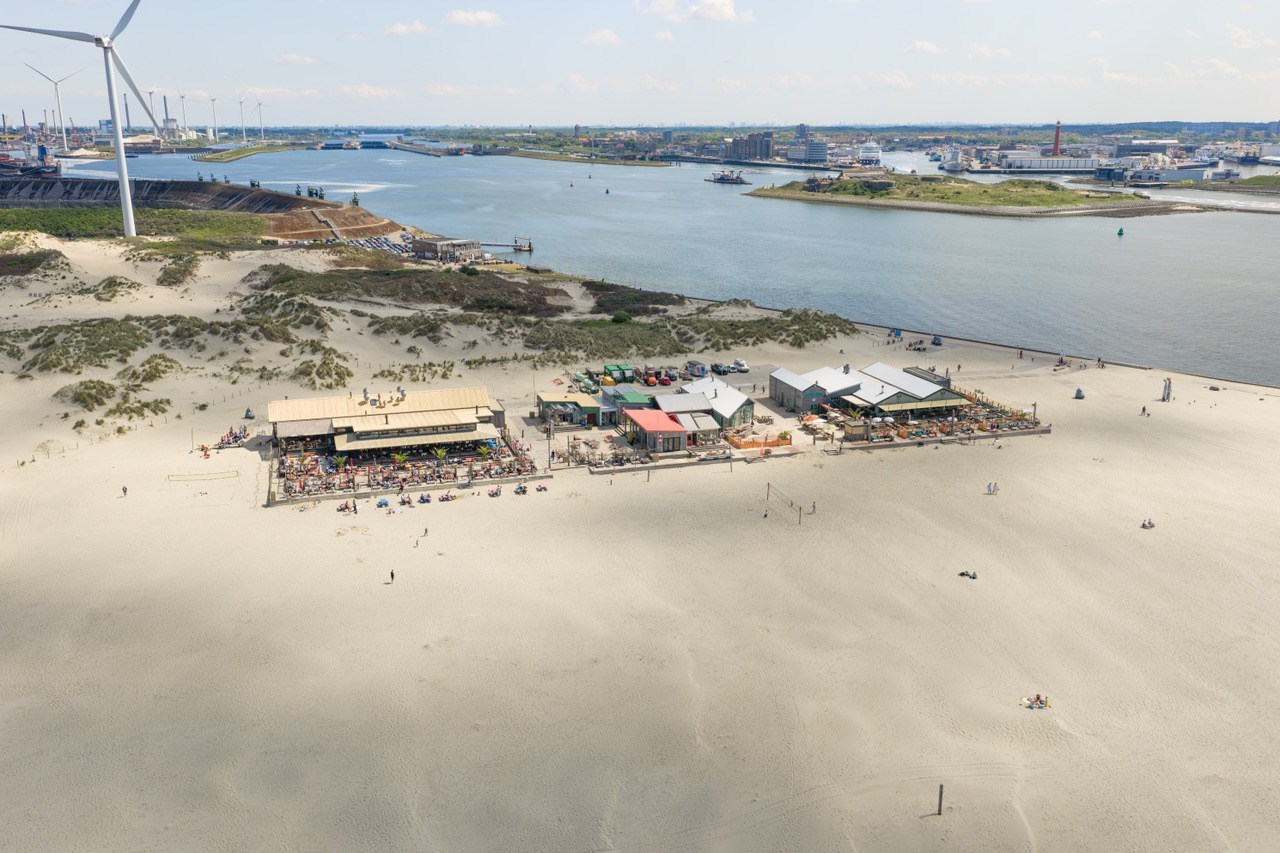 Vergaderen met vrij uitzicht op strand, zee en duinen op 30 minuten van Amsterdam
