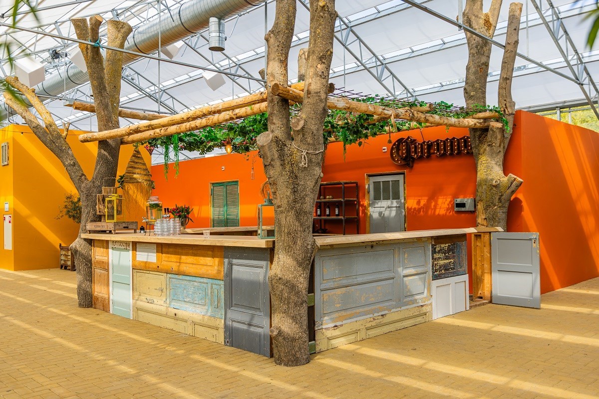 Netl Park - 90 voetbalvelden aan Wilde natuur, stranden en eventlocaties.