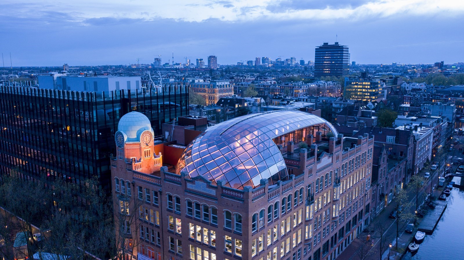 Unieke vergaderzalen in Amsterdam ontworpen door Nederlandse designers
