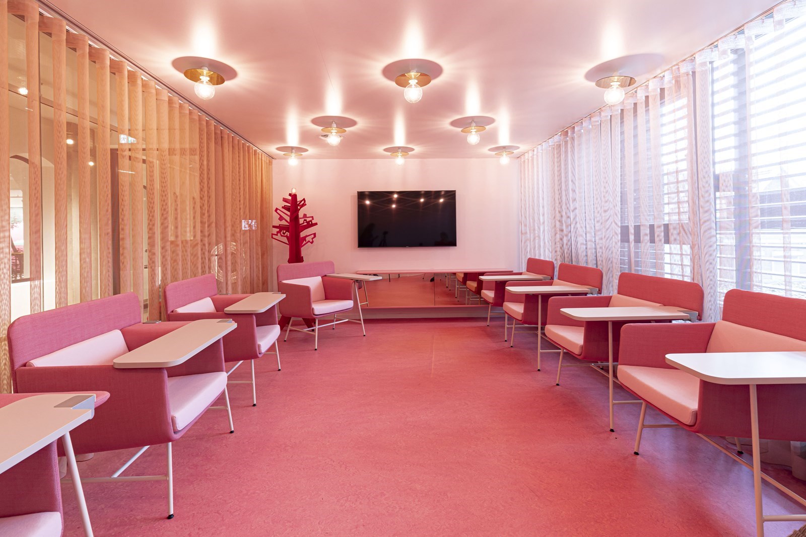 Unieke vergaderzalen in Amsterdam ontworpen door Nederlandse designers