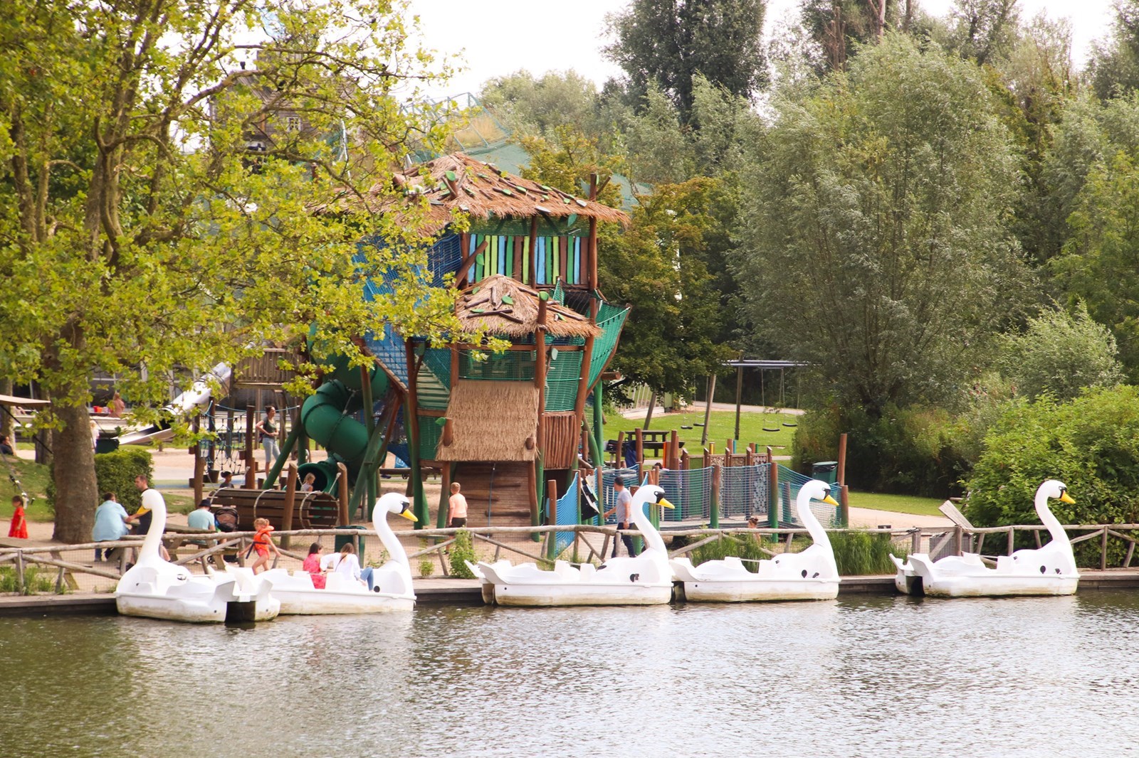 Paviljoen aan de Plas in Rotterdam