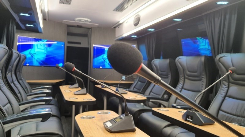 Vergaderen in een rijdende Conference Room