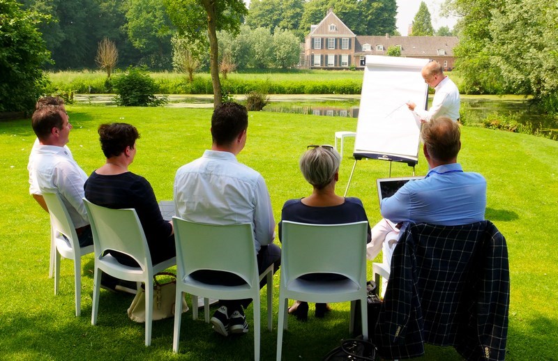 Vergaderen in een Kasteel vlakbij Den Bosch