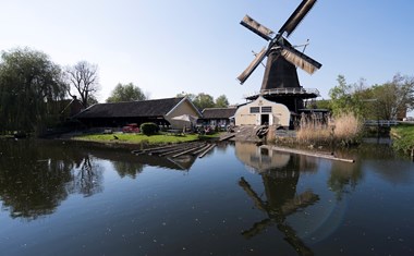 Vergaderen in een Monumentale Houtzaagmolen in Utrecht Vergaderen in een Monumentale Houtzaagmolen in Utrecht