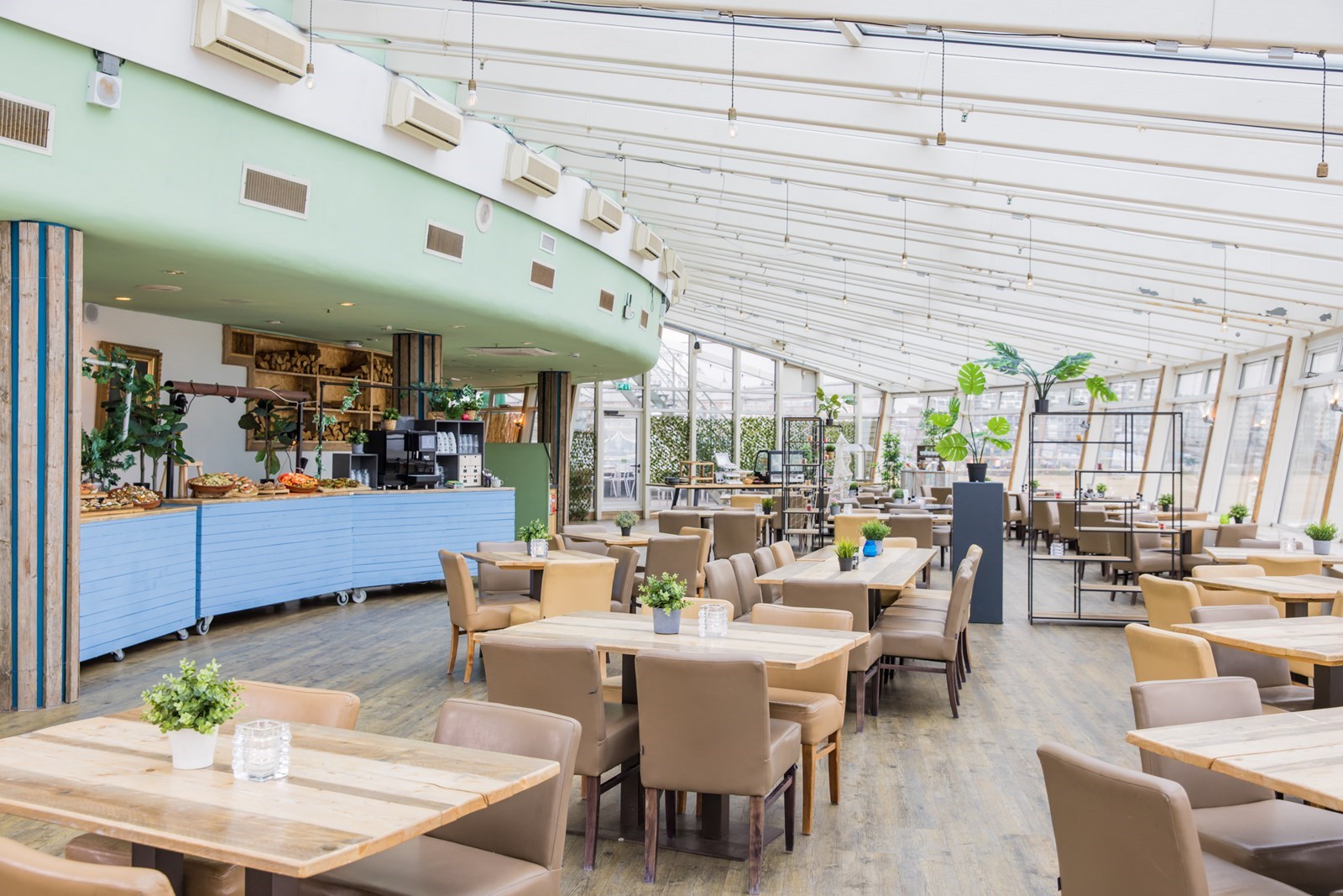 Vergaderen op de Pier van Scheveningen