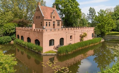 Vergaderen in een Eeuwenoud Kasteel in Utrecht Vergaderen in een Eeuwenoud Kasteel in Utrecht