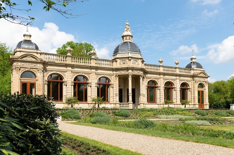 Vergaderen in een 19-eeuwse Oranjerie nabij Utrecht