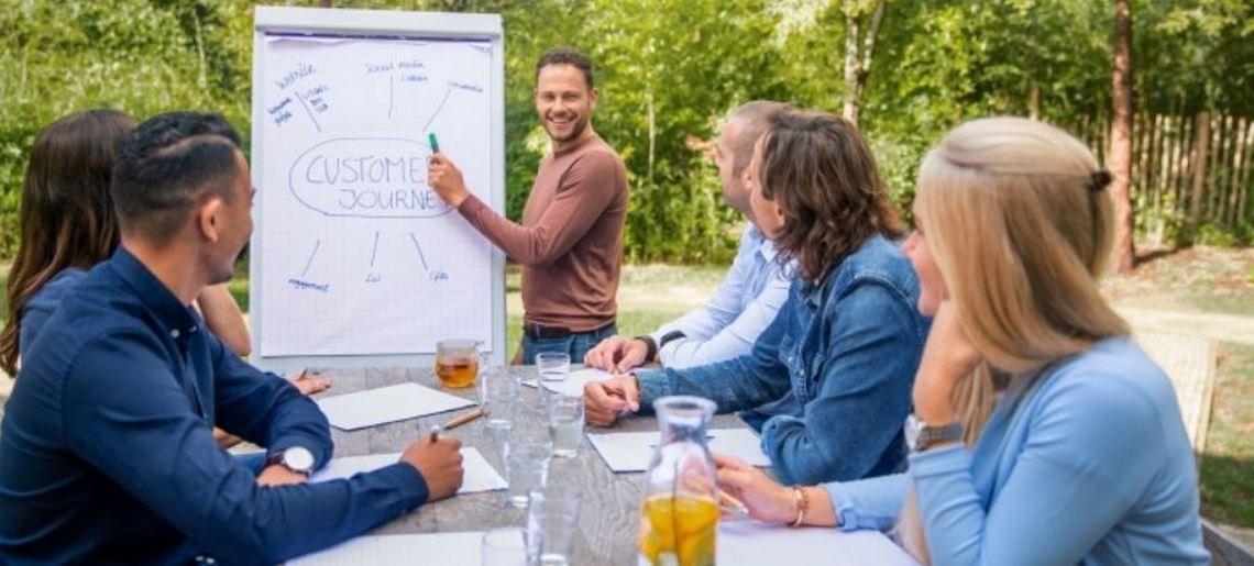 Met het hele kantoor aan de ‘bleisure’ en ‘bizcation’